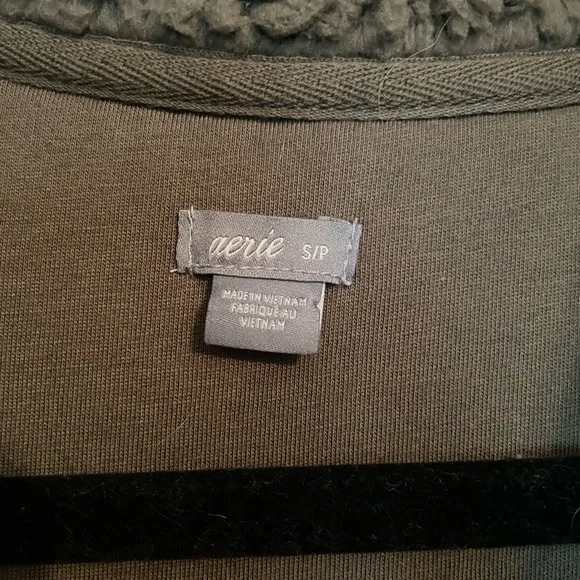 Aerie Fleece Pullover - Picture 2 of 2